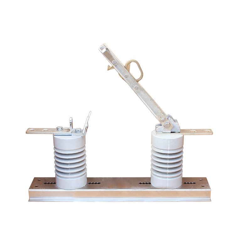 GCD-12kv戶(hù)外高壓隔離開(kāi)關(guān)